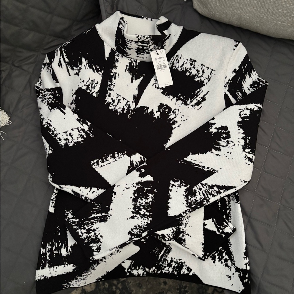 Black and White Abstract Sweater